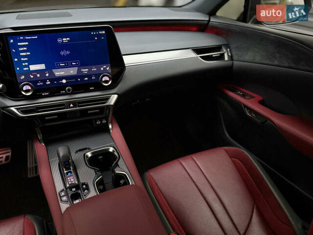 Серый Лексус РХ, объемом двигателя 2.4 л и пробегом 62 тыс. км за 67500 $, фото 25 на Automoto.ua