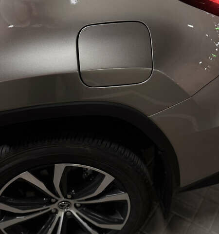 Серый Лексус РХ, объемом двигателя 3.46 л и пробегом 17 тыс. км за 57000 $, фото 26 на Automoto.ua