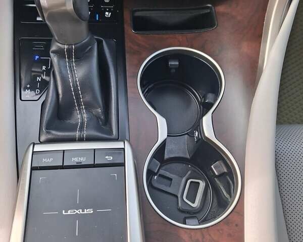 Серый Лексус РХ, объемом двигателя 3.46 л и пробегом 47 тыс. км за 47900 $, фото 17 на Automoto.ua