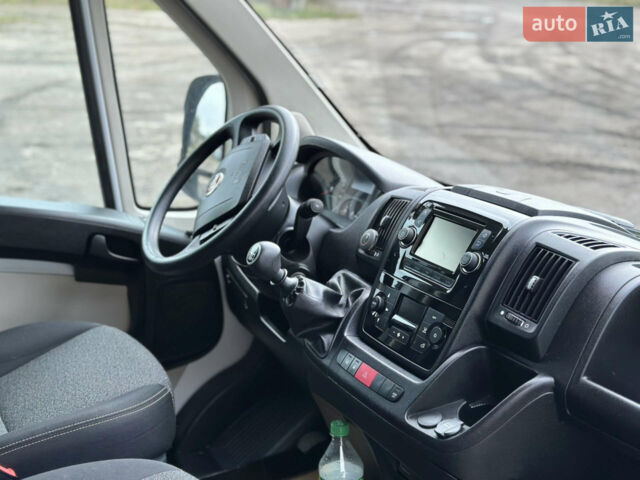 Сірий Лексус РХ, об'ємом двигуна 3.46 л та пробігом 48 тис. км за 42500 $, фото 25 на Automoto.ua
