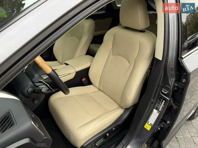 Серый Лексус РХ, объемом двигателя 3.46 л и пробегом 18 тыс. км за 53000 $, фото 34 на Automoto.ua