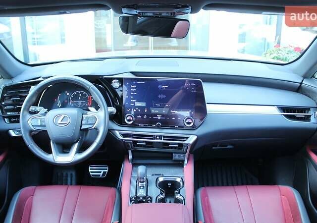 Лексус РХ 2022 в Киеве на Automoto.ua Серый Лексус РХ, объемом двигателя 2.4 л и пробегом 39 тыс. км за 66882 $, фото 7 на Automoto.ua