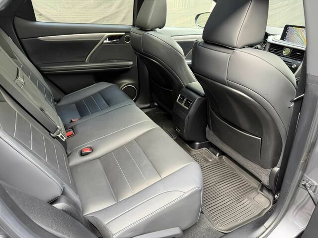 Серый Лексус РХ, объемом двигателя 3.5 л и пробегом 22 тыс. км за 22100 $, фото 15 на Automoto.ua