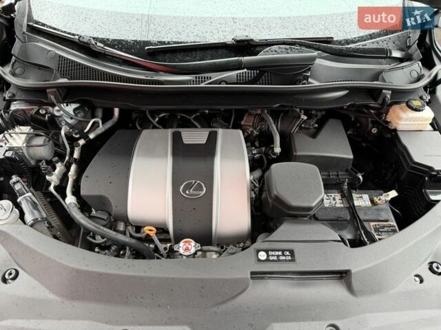 Серый Лексус РХ, объемом двигателя 3.5 л и пробегом 45 тыс. км за 44999 $, фото 6 на Automoto.ua