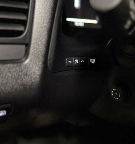 Серый Лексус РХ, объемом двигателя 3.46 л и пробегом 17 тыс. км за 57000 $, фото 48 на Automoto.ua