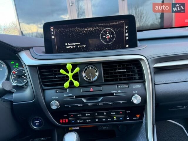 Сірий Лексус РХ, об'ємом двигуна 3.5 л та пробігом 66 тис. км за 54500 $, фото 39 на Automoto.ua