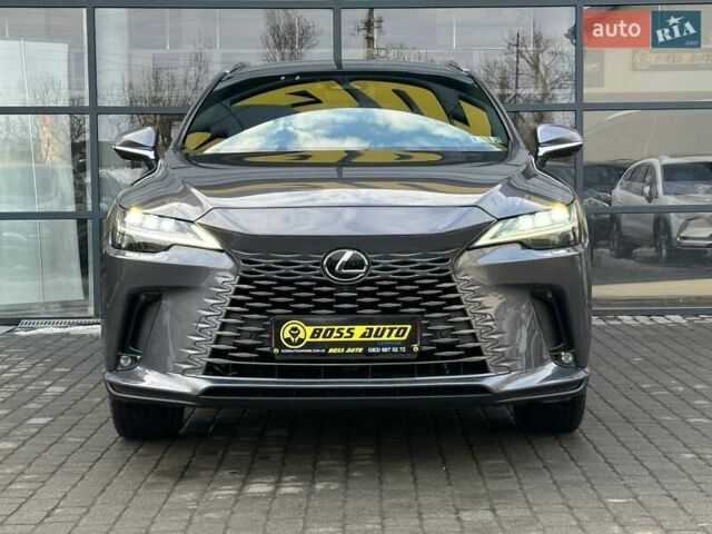 Серый Лексус РХ, объемом двигателя 2.5 л и пробегом 120 тыс. км за 76000 $, фото 1 на Automoto.ua