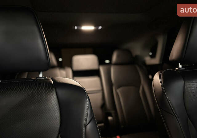 Серый Лексус РХ, объемом двигателя 3.46 л и пробегом 17 тыс. км за 57000 $, фото 20 на Automoto.ua