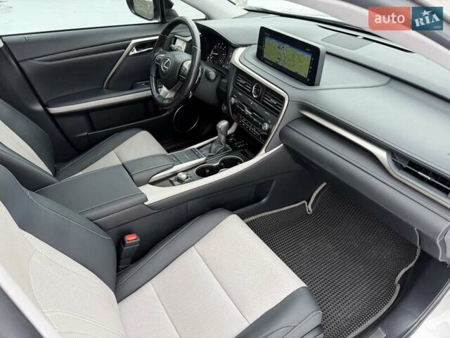 Серый Лексус РХ, объемом двигателя 3.46 л и пробегом 47 тыс. км за 53500 $, фото 21 на Automoto.ua