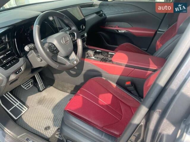 Лексус РХ 2022 в Харькове на Automoto.ua Серый Лексус РХ, объемом двигателя 2.39 л и пробегом 61 тыс. км за 67500 $, фото 8 на Automoto.ua