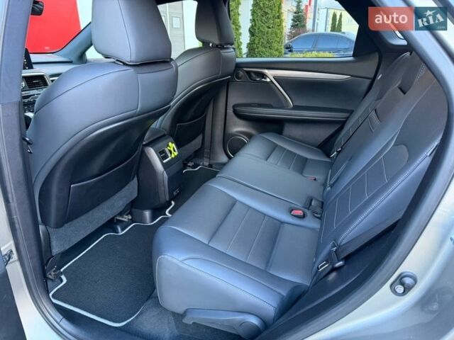 Сірий Лексус РХ, об'ємом двигуна 3.5 л та пробігом 66 тис. км за 54500 $, фото 25 на Automoto.ua