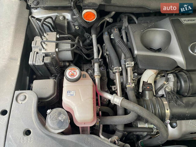 Сірий Лексус РХ, об'ємом двигуна 2 л та пробігом 27 тис. км за 49500 $, фото 35 на Automoto.ua