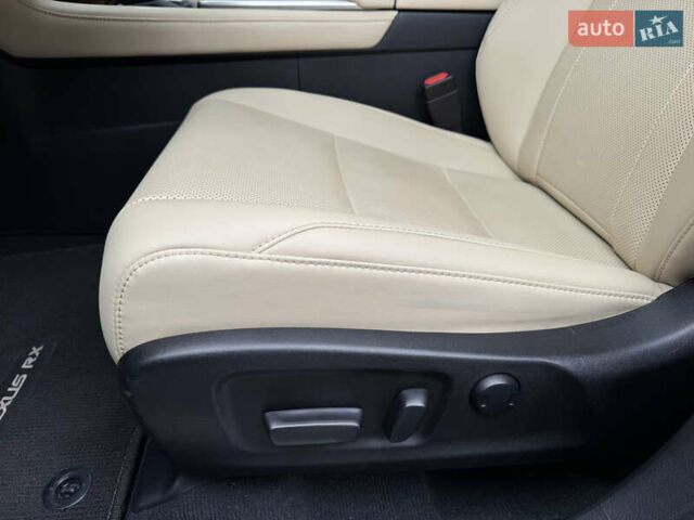 Серый Лексус РХ, объемом двигателя 3.46 л и пробегом 18 тыс. км за 53000 $, фото 42 на Automoto.ua