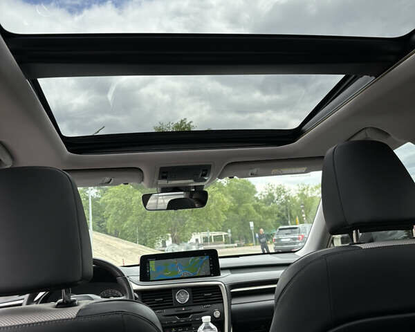 Серый Лексус РХ, объемом двигателя 3.46 л и пробегом 46 тыс. км за 57500 $, фото 12 на Automoto.ua