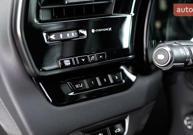 Серый Лексус РХ, объемом двигателя 2.5 л и пробегом 19 тыс. км за 82135 $, фото 18 на Automoto.ua