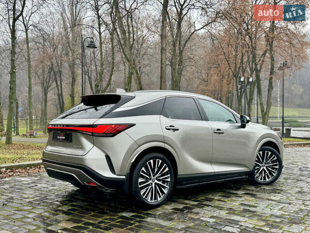 Серый Лексус РХ, объемом двигателя 2.39 л и пробегом 40 тыс. км за 63999 $, фото 155 на Automoto.ua