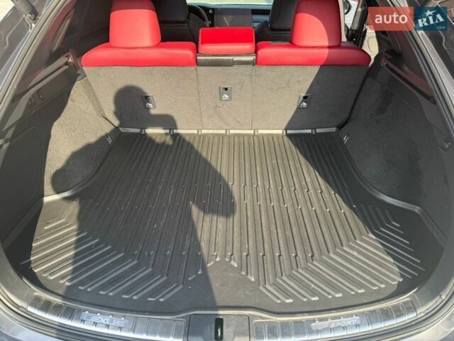 Сірий Лексус РХ, об'ємом двигуна 2.39 л та пробігом 50 тис. км за 76500 $, фото 29 на Automoto.ua