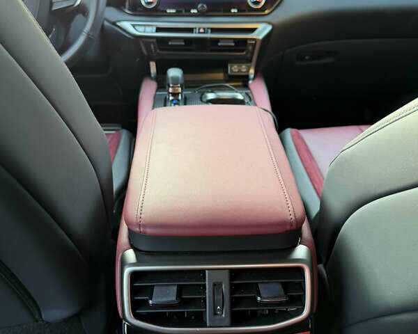 Серый Лексус РХ, объемом двигателя 2.4 л и пробегом 27 тыс. км за 74500 $, фото 9 на Automoto.ua