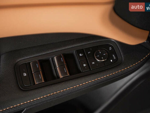 Серый Лексус РХ, объемом двигателя 2.5 л и пробегом 50 тыс. км за 75900 $, фото 35 на Automoto.ua