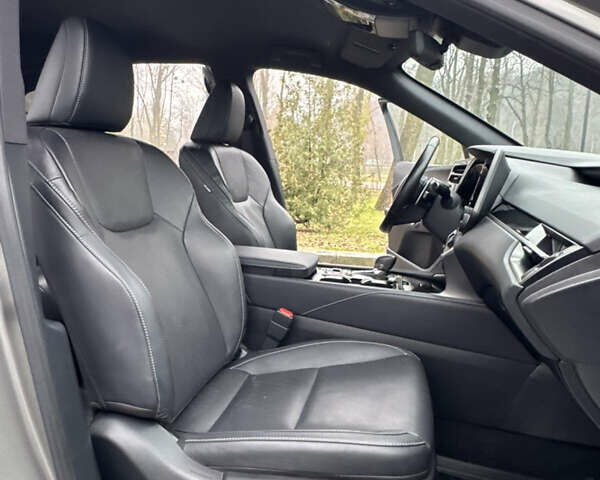 Серый Лексус РХ, объемом двигателя 2.39 л и пробегом 40 тыс. км за 63999 $, фото 23 на Automoto.ua