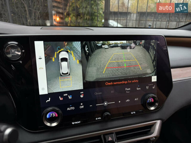 Сірий Лексус РХ, об'ємом двигуна 2.39 л та пробігом 32 тис. км за 56500 $, фото 19 на Automoto.ua