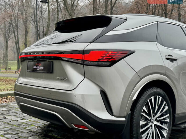 Серый Лексус РХ, объемом двигателя 2.39 л и пробегом 40 тыс. км за 63999 $, фото 11 на Automoto.ua