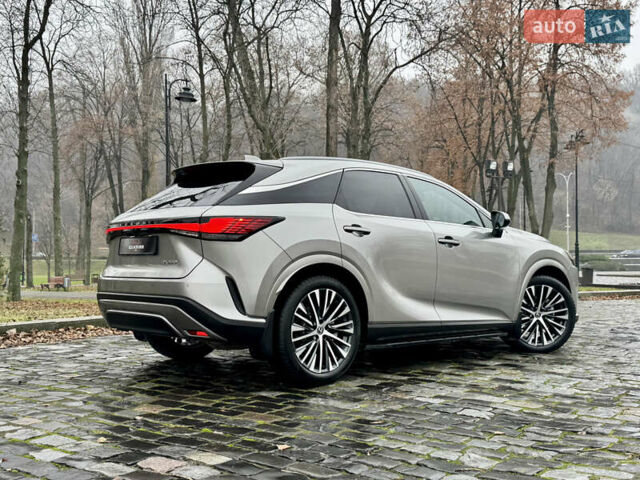 Серый Лексус РХ, объемом двигателя 2.39 л и пробегом 40 тыс. км за 63999 $, фото 156 на Automoto.ua