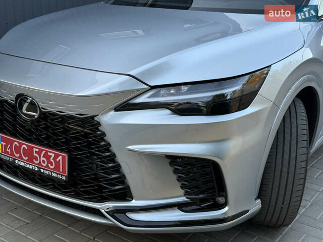 Сірий Лексус РХ, об'ємом двигуна 2.4 л та пробігом 50 тис. км за 56999 $, фото 7 на Automoto.ua