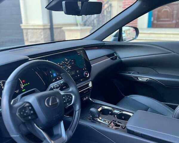 Сірий Лексус РХ, об'ємом двигуна 2.4 л та пробігом 50 тис. км за 66500 $, фото 6 на Automoto.ua