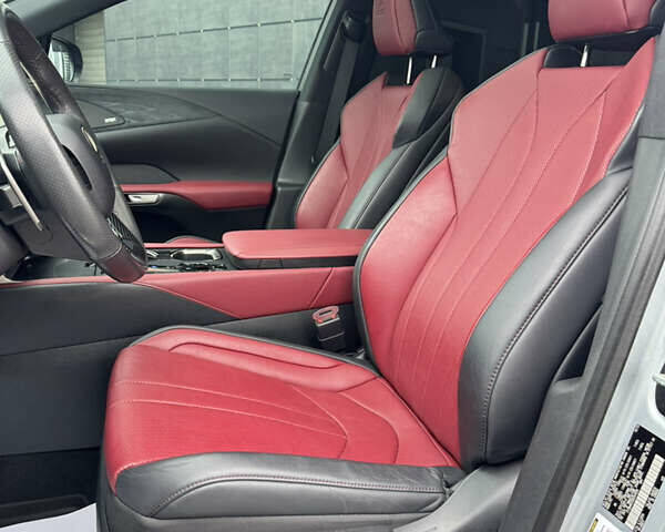 Сірий Лексус РХ, об'ємом двигуна 2.4 л та пробігом 22 тис. км за 65000 $, фото 22 на Automoto.ua