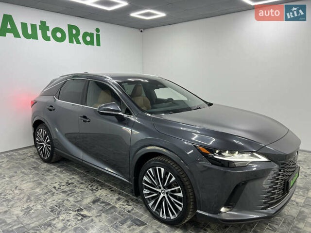 Серый Лексус РХ, объемом двигателя 2.5 л и пробегом 50 тыс. км за 74999 $, фото 1 на Automoto.ua