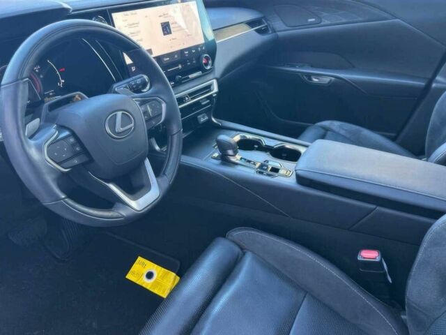 Серый Лексус РХ, объемом двигателя 2.4 л и пробегом 20 тыс. км за 22000 $, фото 9 на Automoto.ua