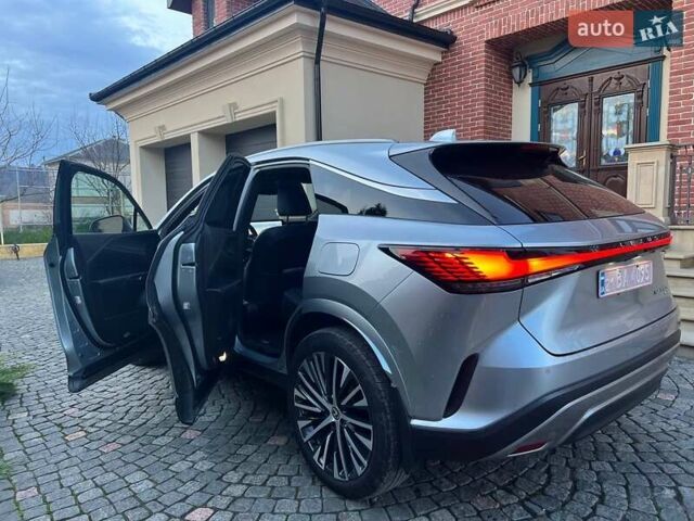 Сірий Лексус РХ, об'ємом двигуна 2.4 л та пробігом 50 тис. км за 66500 $, фото 2 на Automoto.ua