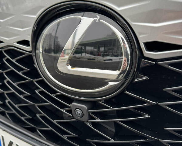 Сірий Лексус РХ, об'ємом двигуна 2.4 л та пробігом 22 тис. км за 65000 $, фото 5 на Automoto.ua