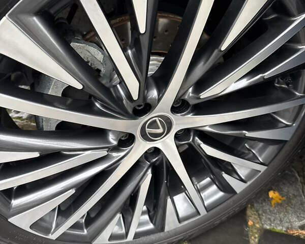 Серый Лексус РХ, объемом двигателя 2.39 л и пробегом 40 тыс. км за 63999 $, фото 114 на Automoto.ua