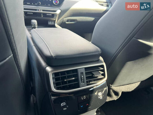 Сірий Лексус РХ, об'ємом двигуна 2.4 л та пробігом 50 тис. км за 55500 $, фото 49 на Automoto.ua