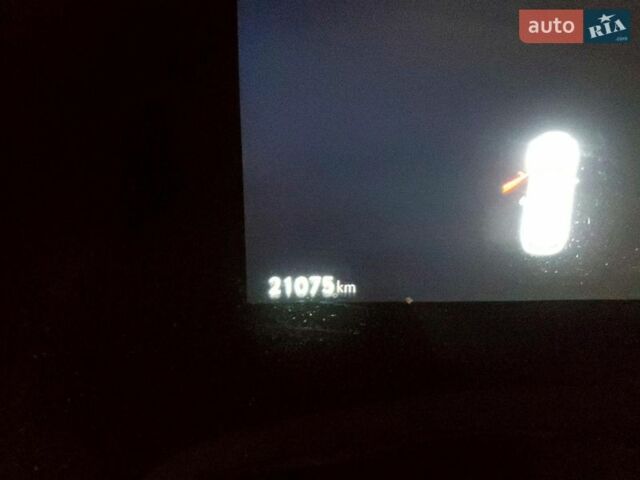 Сірий Лексус РХ, об'ємом двигуна 2.4 л та пробігом 33 тис. км за 22000 $, фото 8 на Automoto.ua