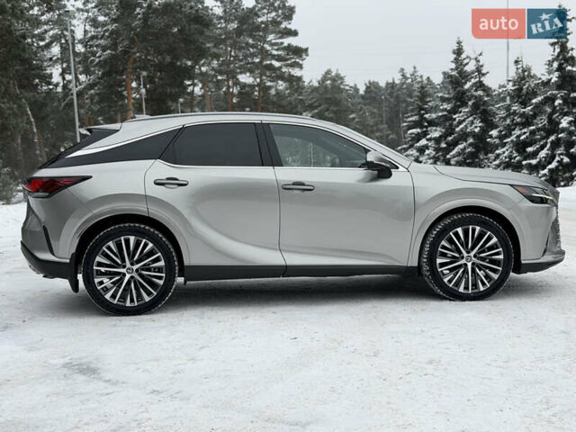 Серый Лексус РХ, объемом двигателя 2.39 л и пробегом 51 тыс. км за 59999 $, фото 7 на Automoto.ua