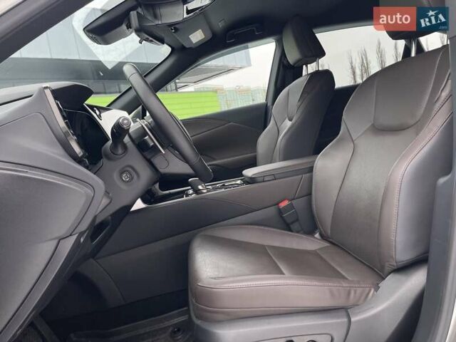 Серый Лексус РХ, объемом двигателя 2.5 л и пробегом 26 тыс. км за 82000 $, фото 14 на Automoto.ua