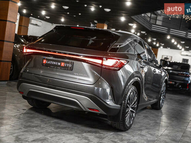 Серый Лексус РХ, объемом двигателя 2.5 л и пробегом 50 тыс. км за 75900 $, фото 25 на Automoto.ua