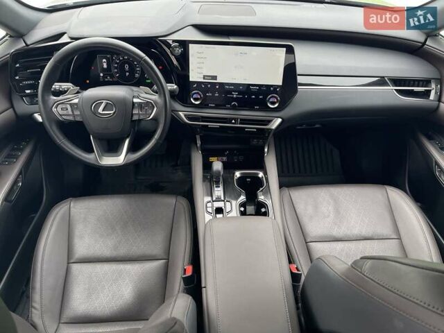 Серый Лексус РХ, объемом двигателя 2.5 л и пробегом 26 тыс. км за 82000 $, фото 10 на Automoto.ua