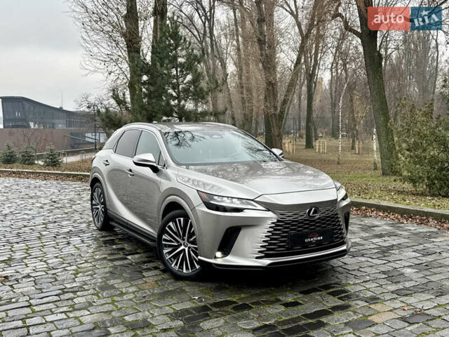 Серый Лексус РХ, объемом двигателя 2.39 л и пробегом 40 тыс. км за 63999 $, фото 147 на Automoto.ua
