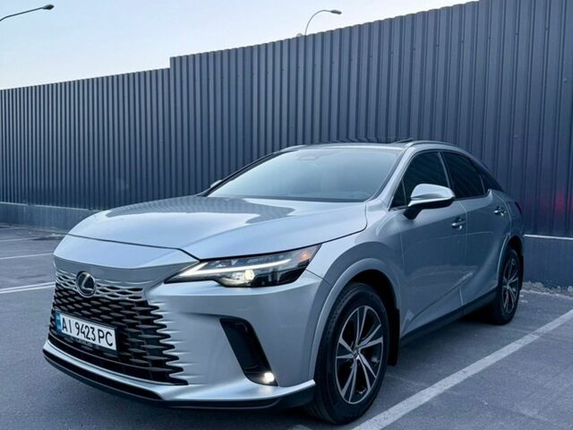 Сірий Лексус РХ, об'ємом двигуна 2.4 л та пробігом 38 тис. км за 49000 $, фото 4 на Automoto.ua