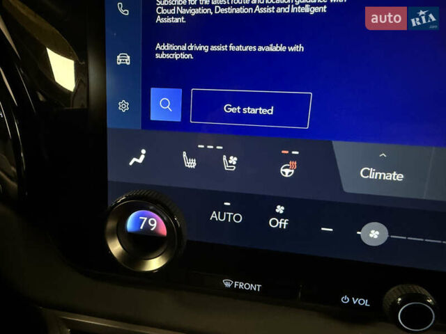 Серый Лексус РХ, объемом двигателя 2.39 л и пробегом 45 тыс. км за 64990 $, фото 28 на Automoto.ua
