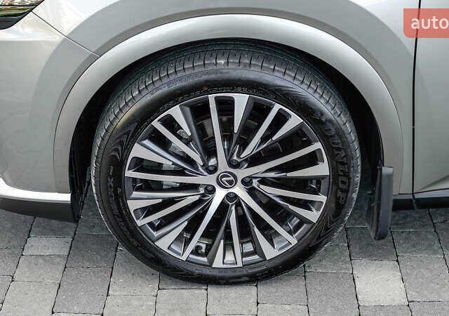 Серый Лексус РХ, объемом двигателя 2.5 л и пробегом 19 тыс. км за 82135 $, фото 12 на Automoto.ua