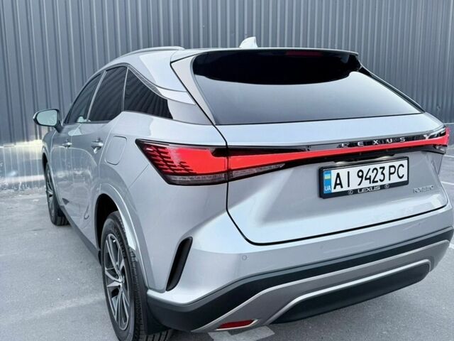 Сірий Лексус РХ, об'ємом двигуна 2.4 л та пробігом 38 тис. км за 49000 $, фото 8 на Automoto.ua