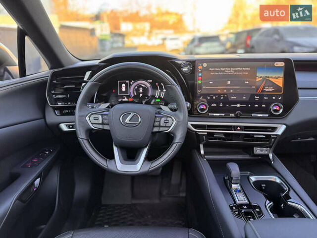 Серый Лексус РХ, объемом двигателя 2.49 л и пробегом 33 тыс. км за 68000 $, фото 14 на Automoto.ua