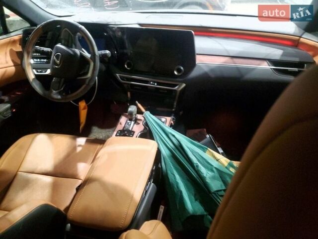 Сірий Лексус РХ, об'ємом двигуна 2.4 л та пробігом 33 тис. км за 22000 $, фото 7 на Automoto.ua