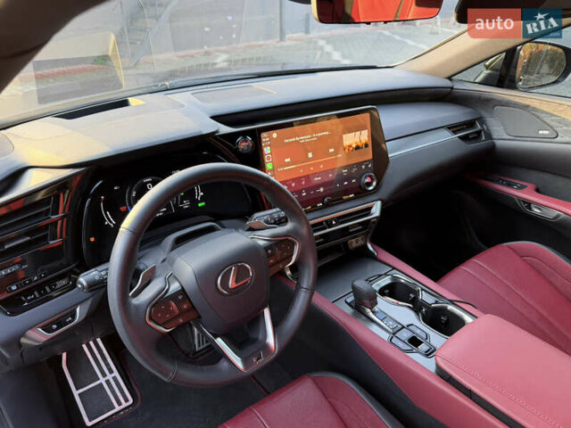 Серый Лексус РХ, объемом двигателя 2.4 л и пробегом 27 тыс. км за 74500 $, фото 11 на Automoto.ua