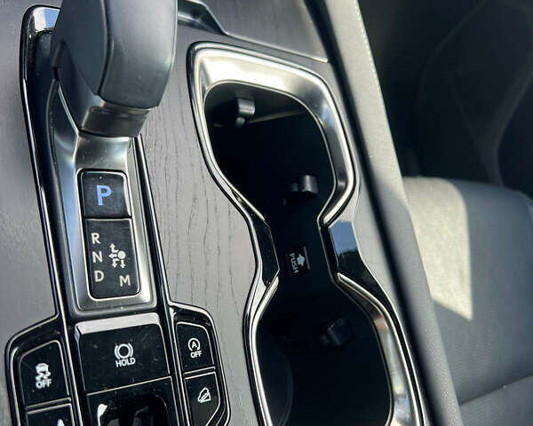 Серый Лексус РХ, объемом двигателя 2.4 л и пробегом 50 тыс. км за 53900 $, фото 43 на Automoto.ua